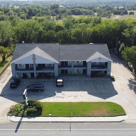 Hodler Inn Heavener Kültér fotó